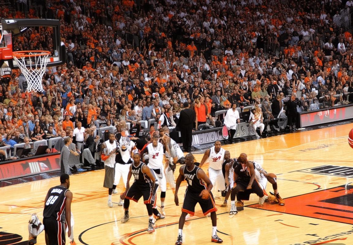 雷阿伦绝杀加时，热火逆袭马刺夺冠